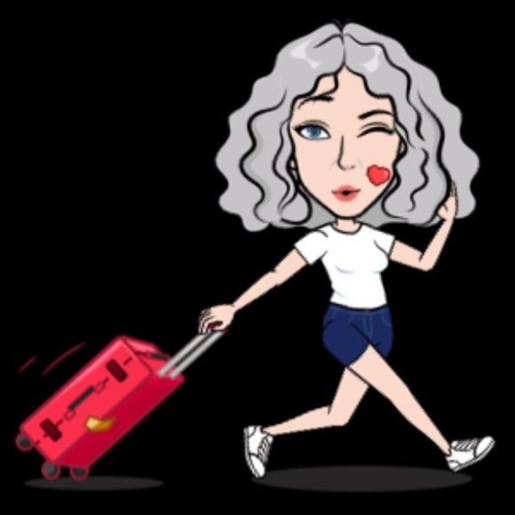 Kat • Posh Ambassador II and Posh Buyer 😎 "Like" to Bookmark my Closet - Picture 10 of 15